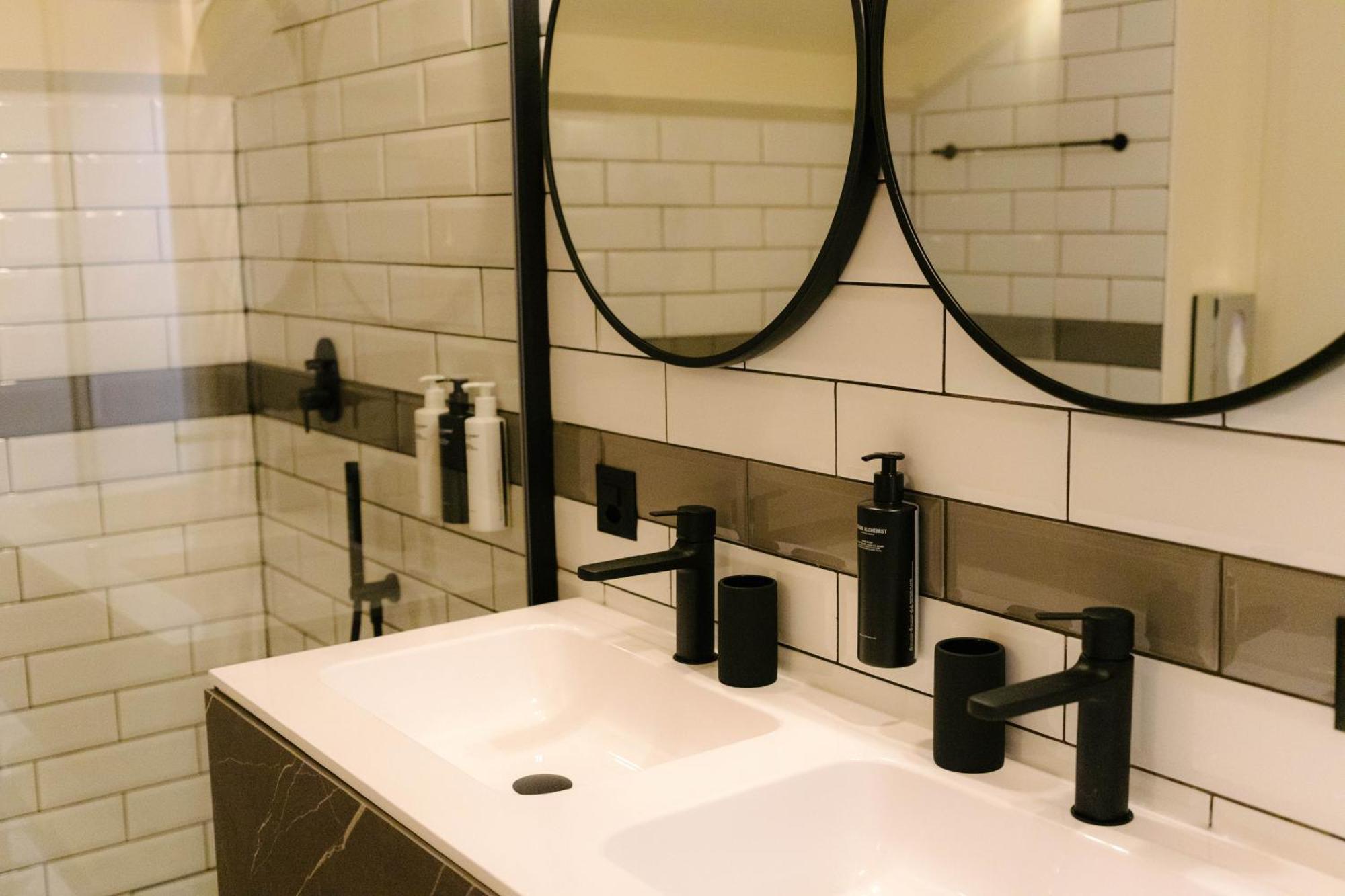 Seven Town House Boutique Hotel لوكارنو المظهر الخارجي الصورة